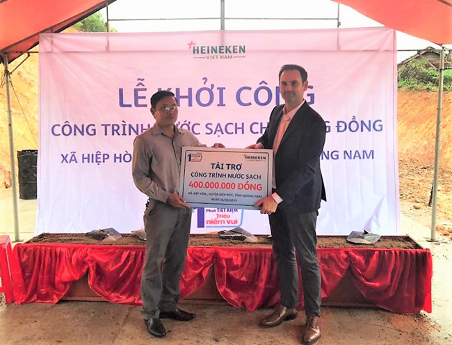 Lễ khởi công xây dựng hệ thống đường ống dẫn nước sinh hoạt cho người dân Quảng Nam